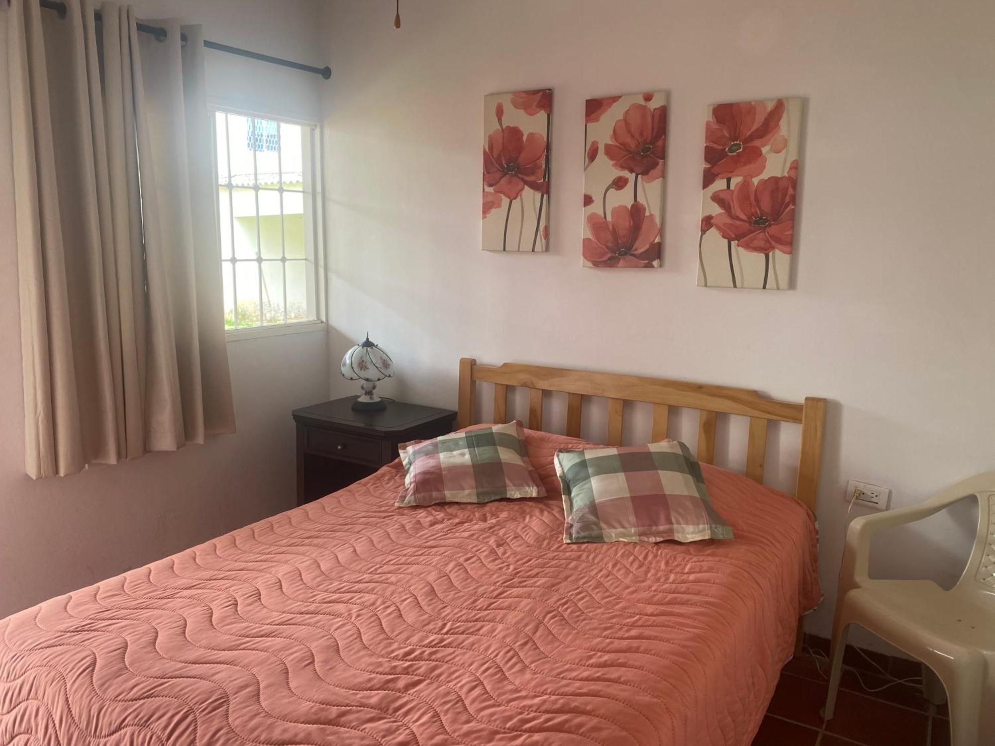 La Casa De Luzma Homestay
